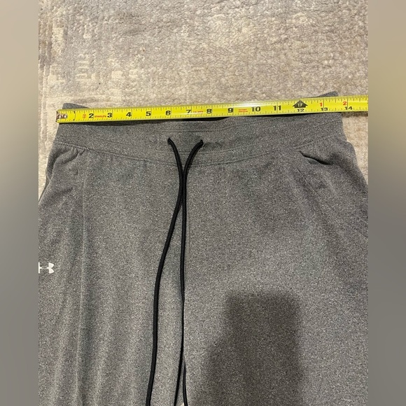Under Armour Heat Gear Gray Joggers Sweatpants Size Small Lightweight EUC - Picture 7 of 8